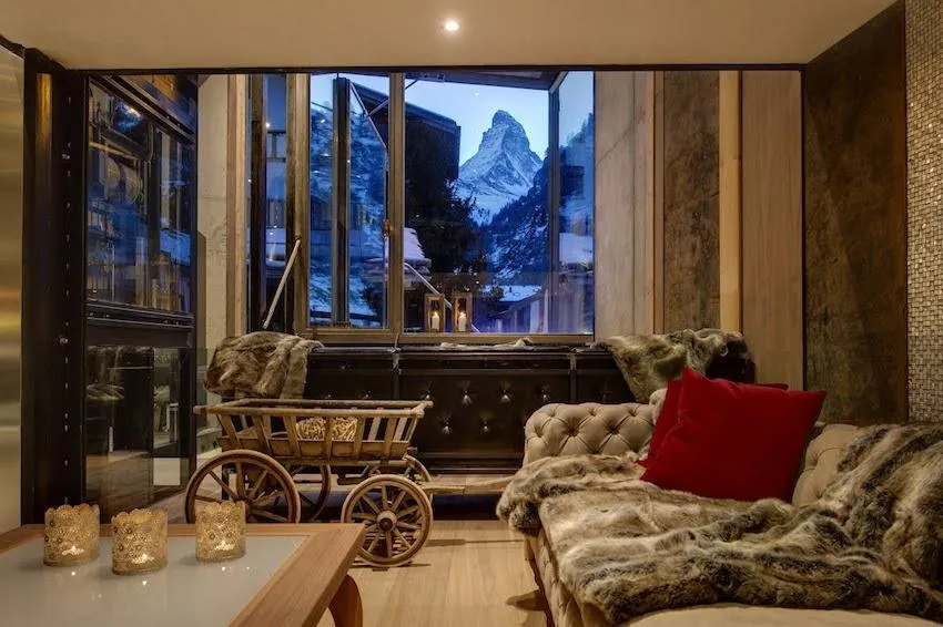 Backstage Luxury Loft Ski Chalet: Your Journey’s Destination