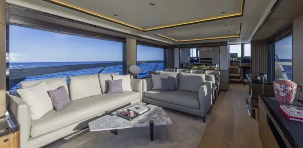 Yacht Charter Navetta 75