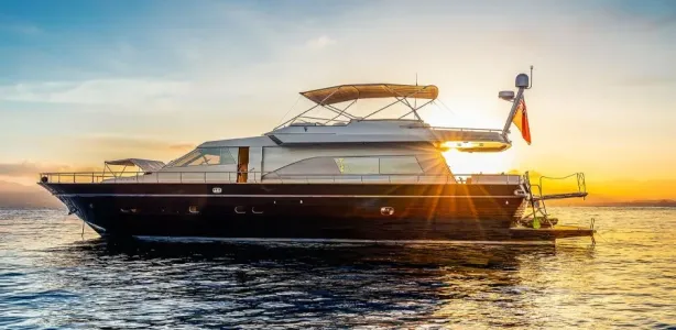 Yacht Charter South of France