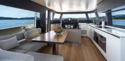 Yacht Charter Bluegame BGX63