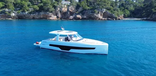 Yacht Charter South of France
