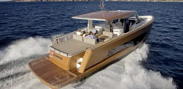Yacht Charter Fjord 53 XL