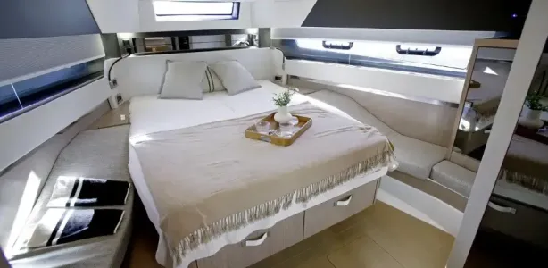 Yacht Charter Fjord 53 XL