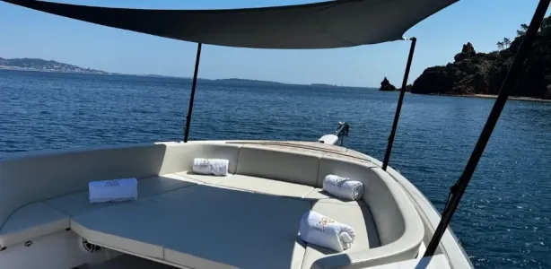 Yacht charter Frauscher 1414 demon Air