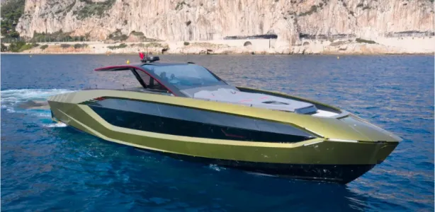 Yacht Charter Lamborghini Tecnomar