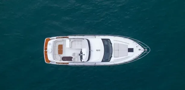 Yacht Charter Princess F50