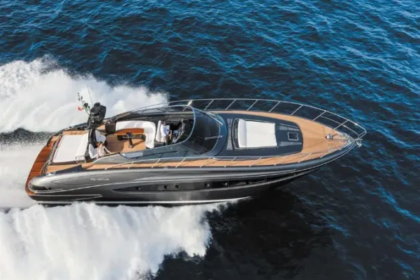 Rental RIVA VIRTUS 63 RIVA VIRTUS 63