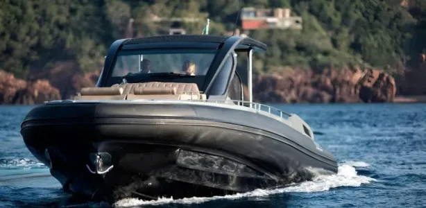 Yacht Charter Sacs 47