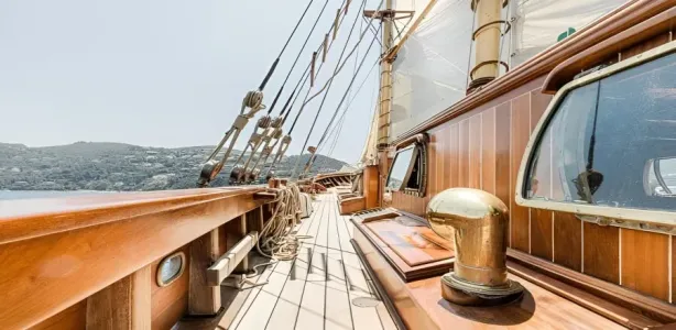 Yacht Charter Sailing Yacht