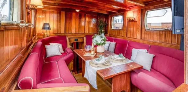Yacht Charter Sailing Yacht