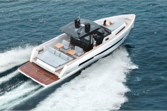 FJORD 44 