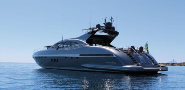 Charter in Cannes