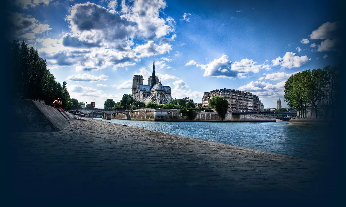 Luxury Car Hire Paris