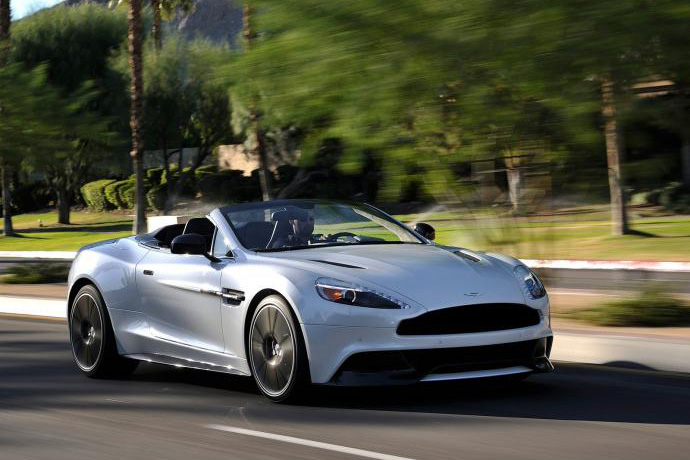 Rental Aston Martin Vanquish Volante