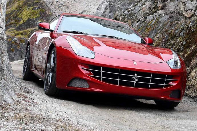 Rental Ferrari FF
