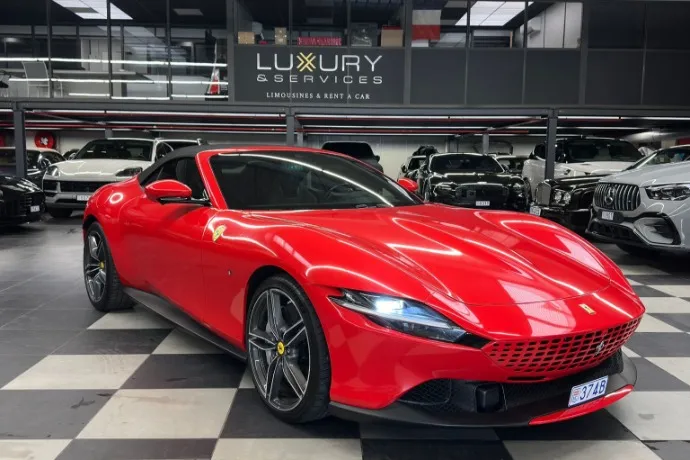 Ferrari Roma Spider
