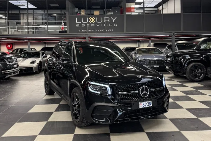Mercedes GLB