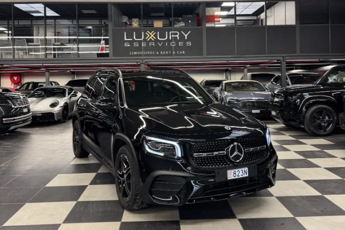 Mercedes GLB