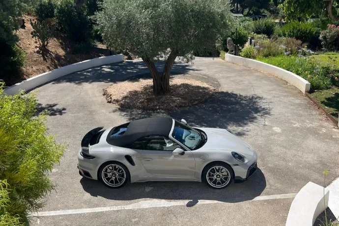 Porsche 911 Turbo S (992)