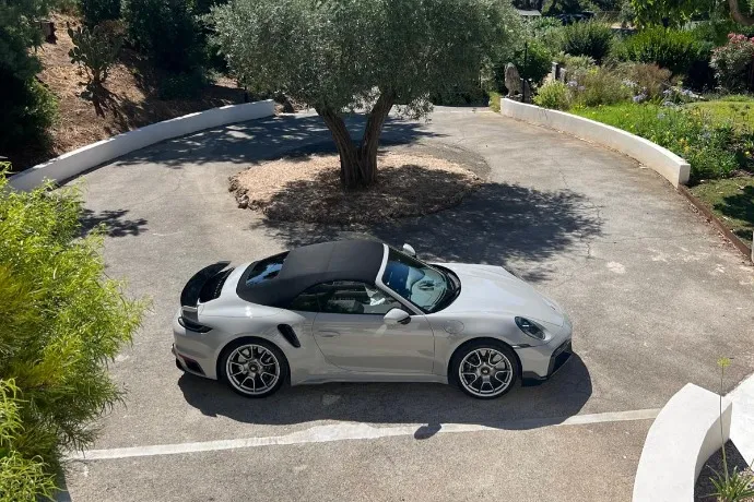 Porsche 911 Turbo S (992)