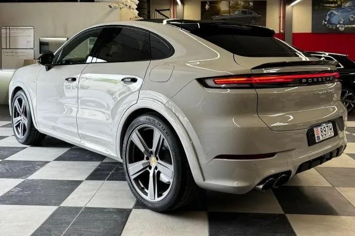 Porsche Cayenne Turbo E Coupé